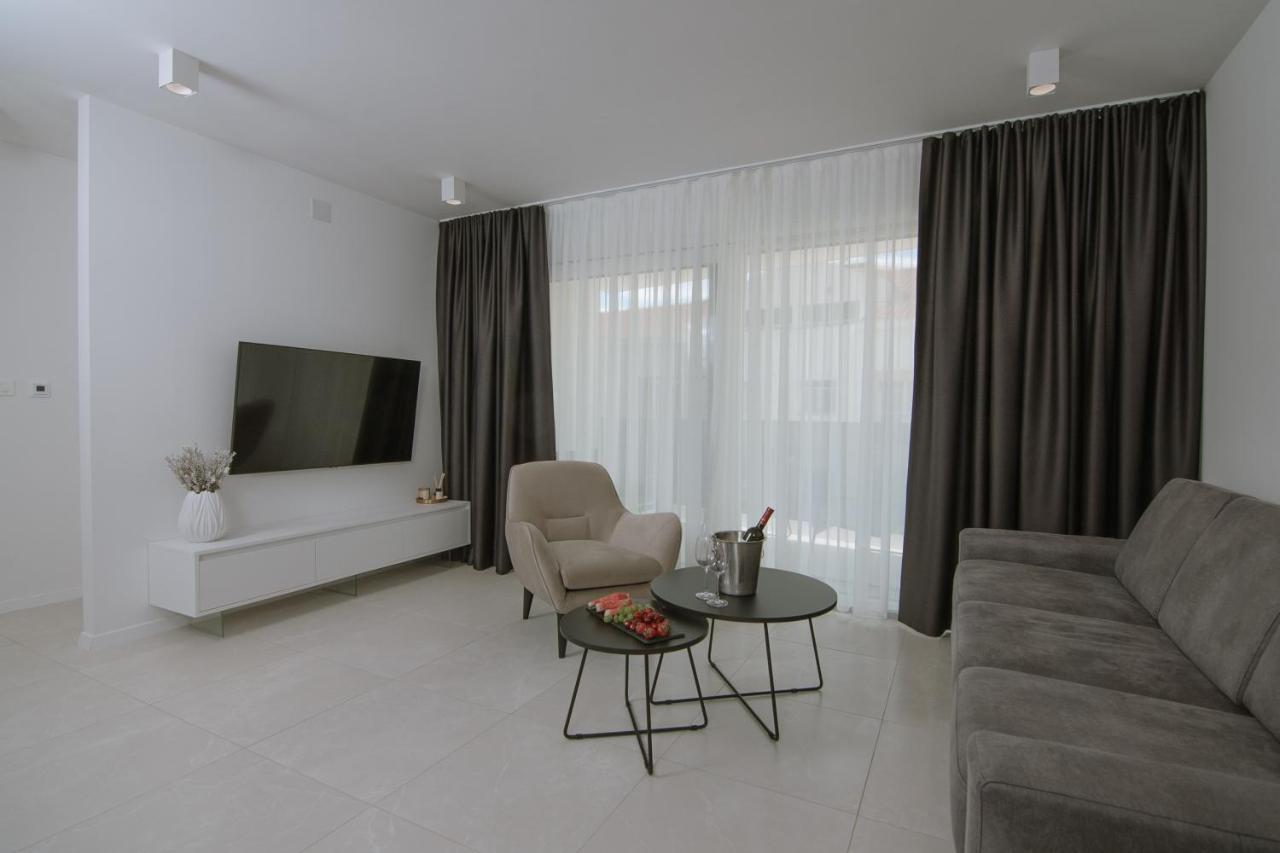Apartments Adriatic Pearl Trogir Kültér fotó
